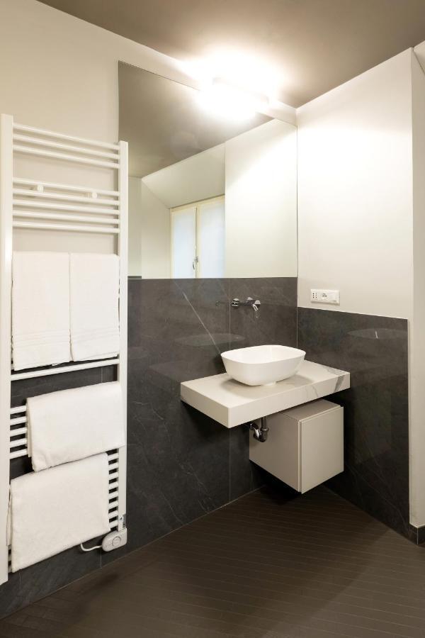 Salina Luxury Suites パルマ エクステリア 写真