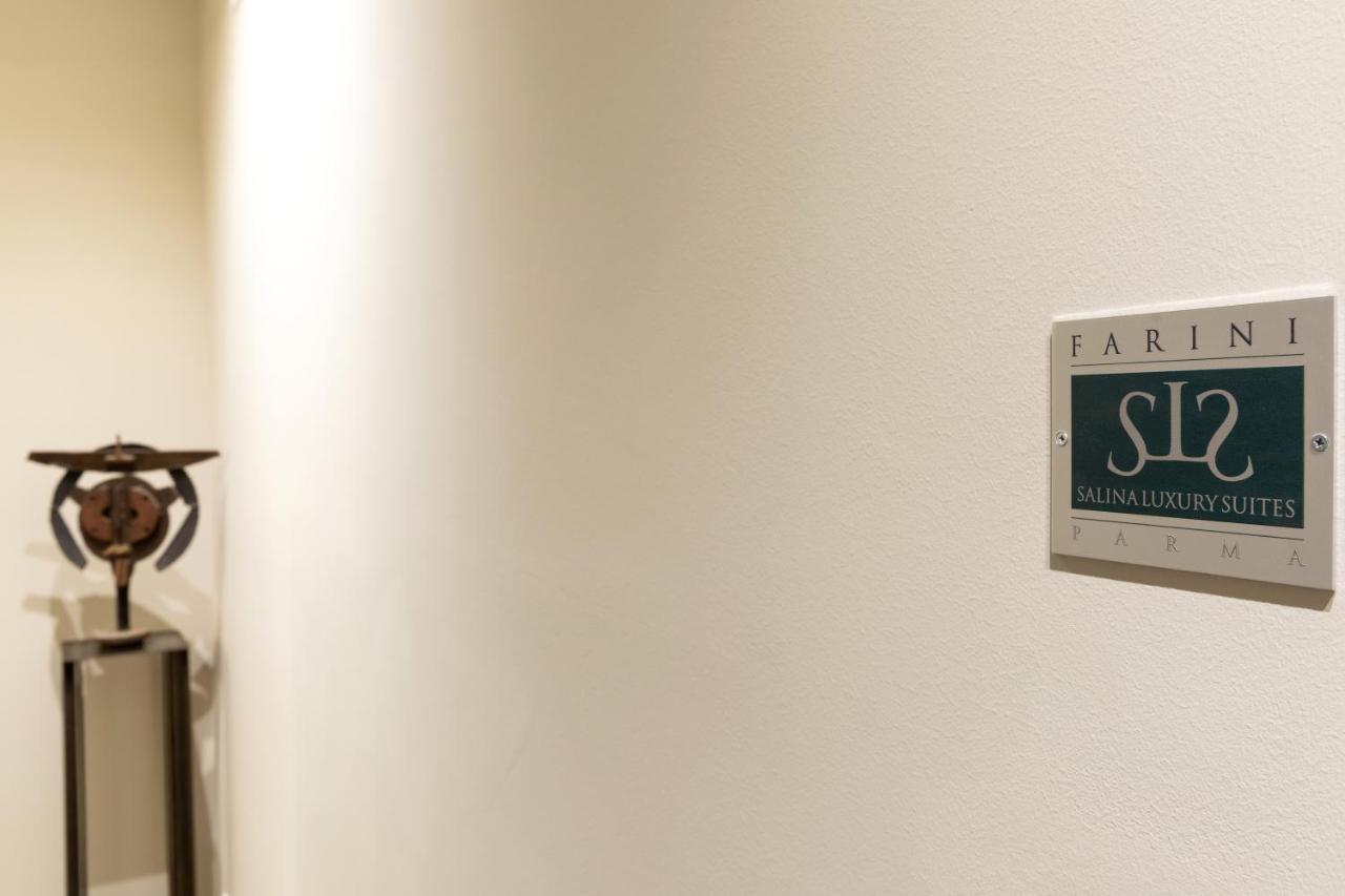 Salina Luxury Suites パルマ エクステリア 写真
